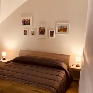 https://casa-etna.catania-hotels.net
